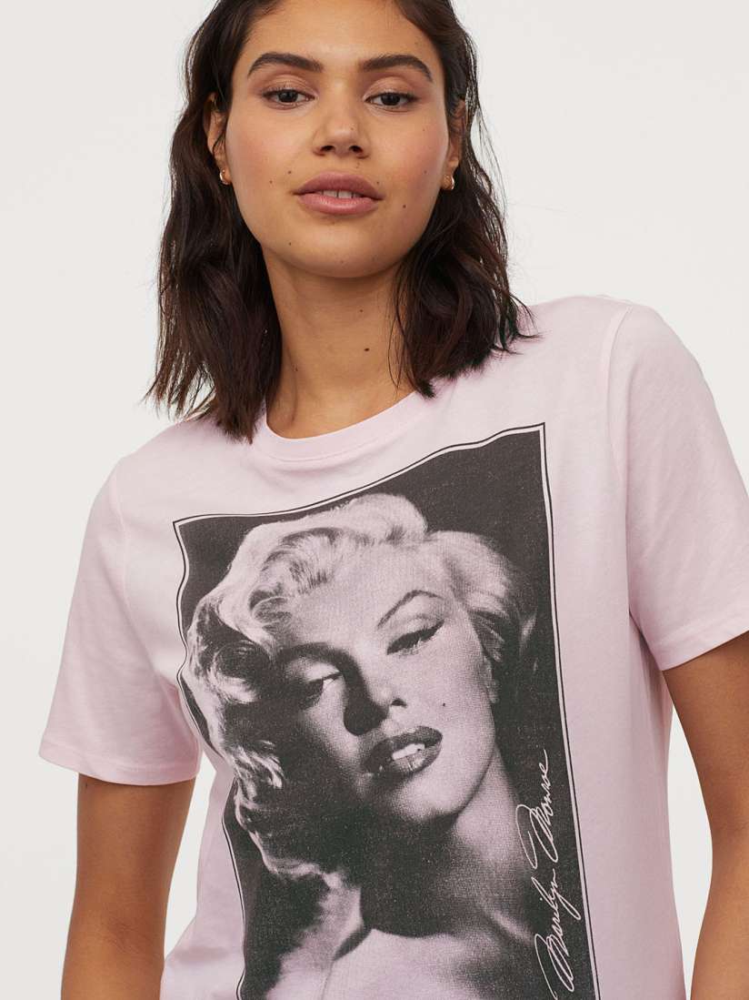 Buy HM Women Pink Marilyn Monroe Pure Cotton T shirt with a Motif Tshirts for Women 11909810 Myntra