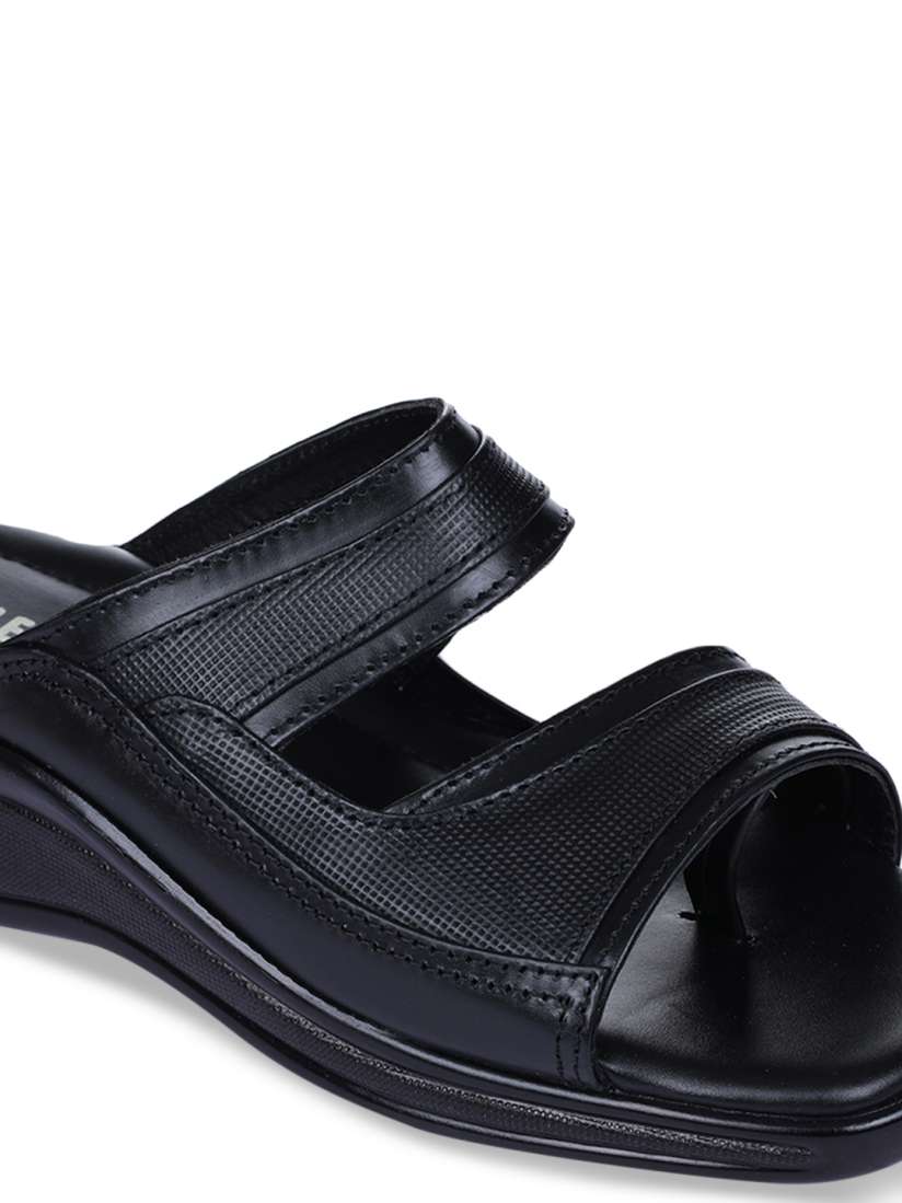 Liberty leather chappals hotsell