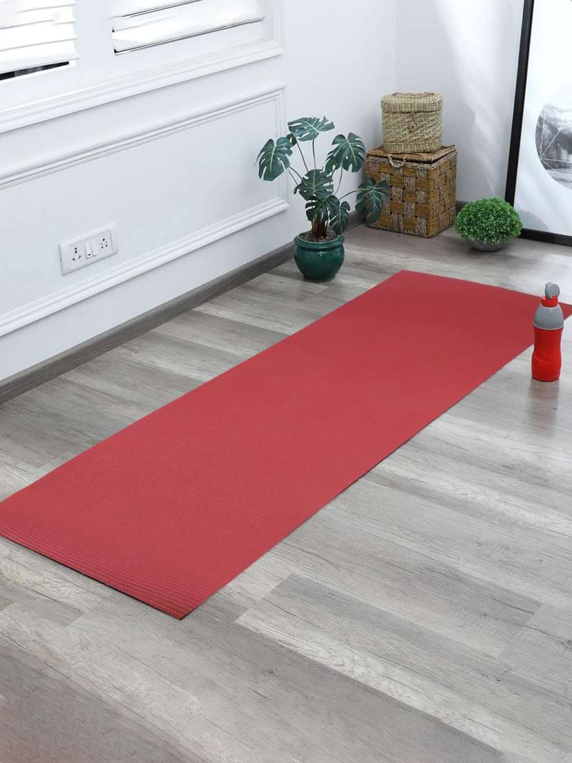 Maroon yoga mat store