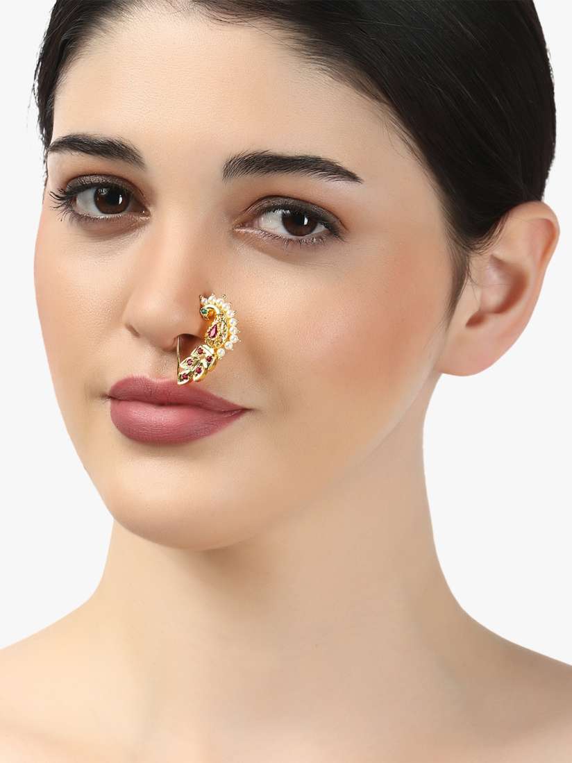 Myntra nose pin store