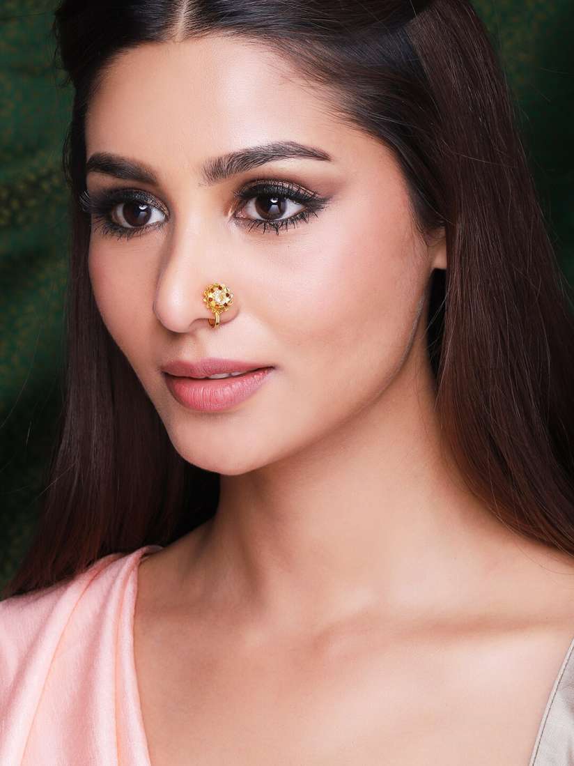 Nose pin myntra top