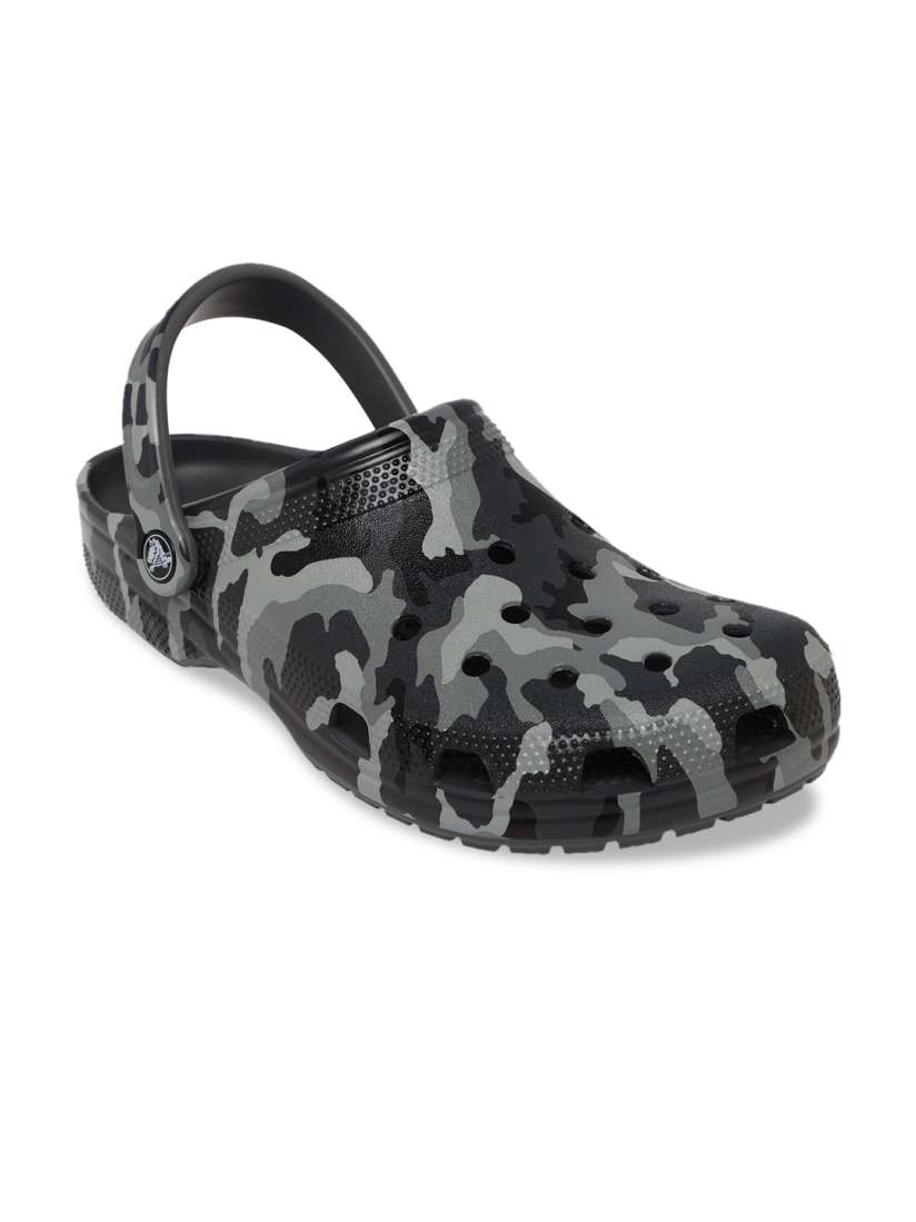 mens grey crocs