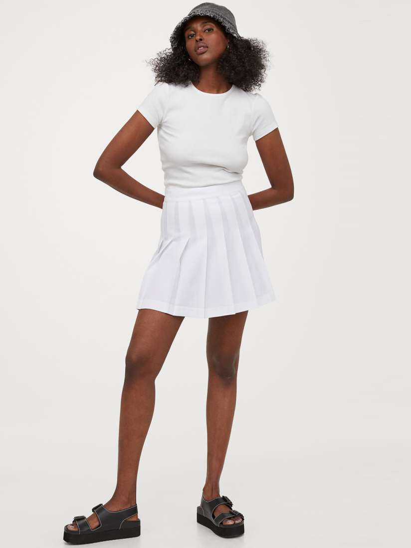 Buy H M White Pleated Mini Skirt Skirts for Women 14223636 Myntra