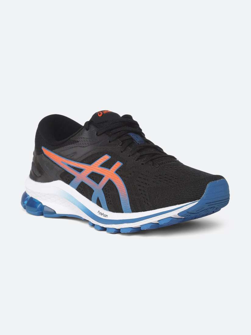 Black sports shoes under 1000 shop