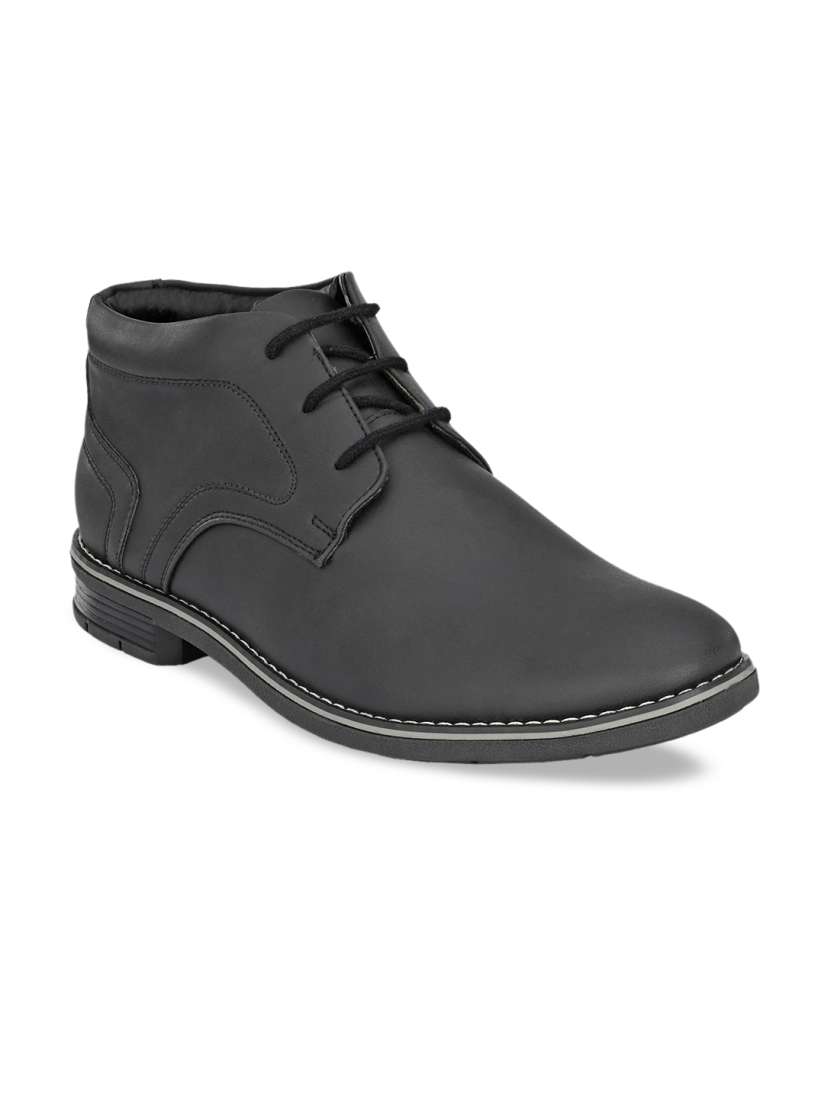 Roadster boots myntra store
