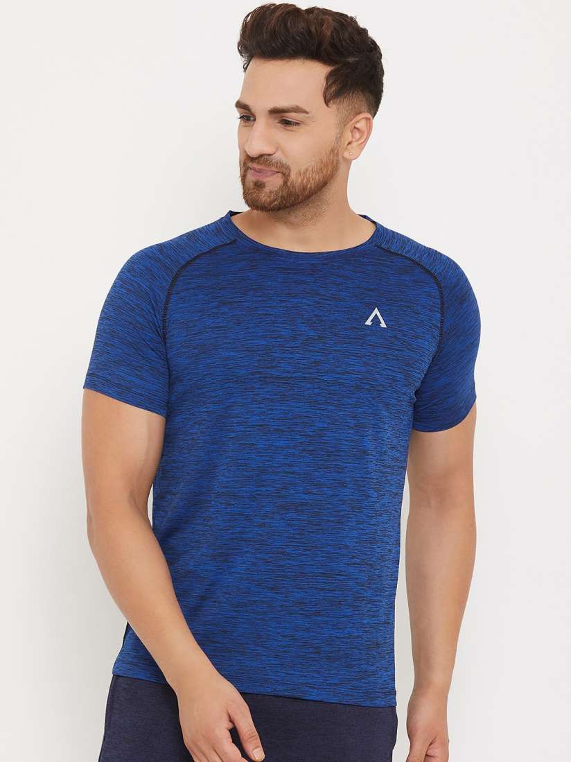 Black t shirt myntra discount