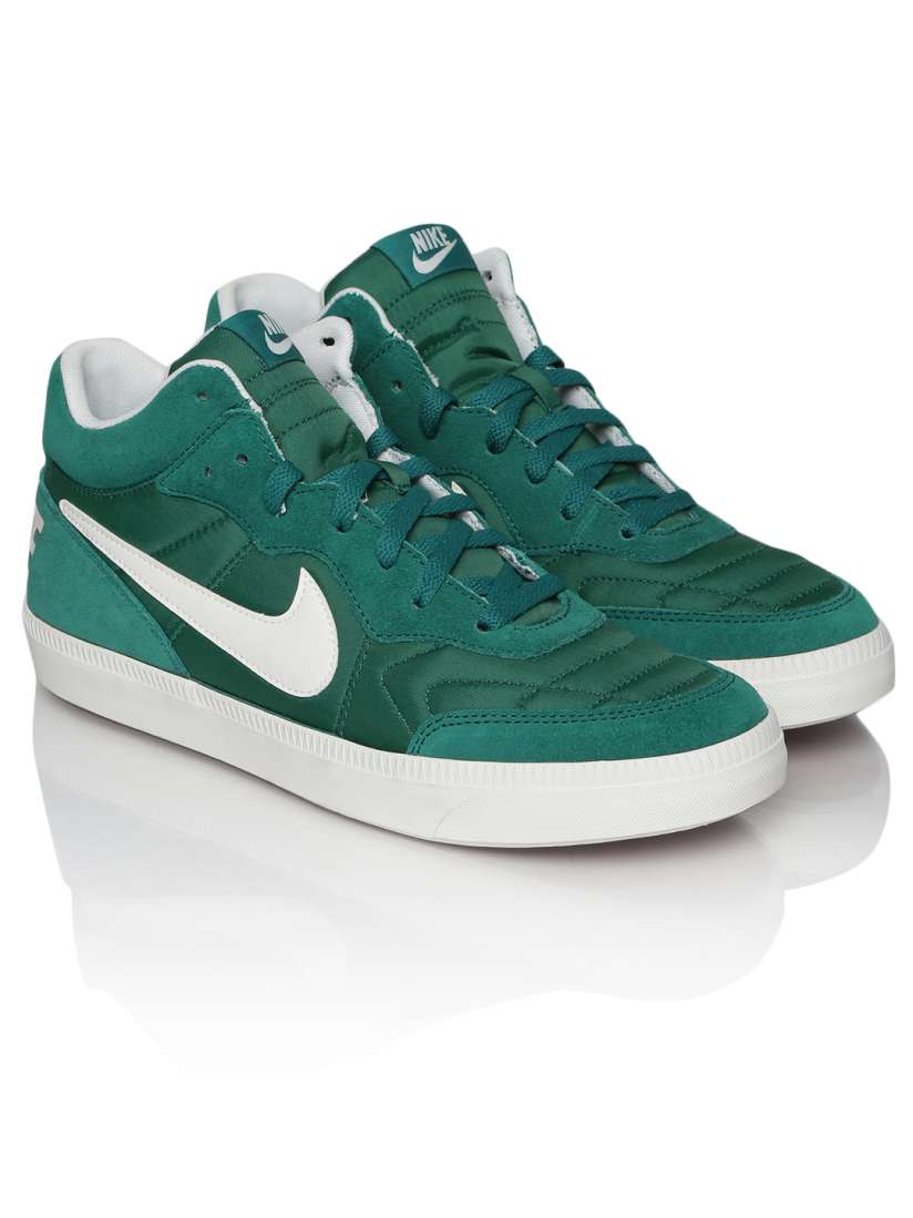 Nike tiempo trainer shoes discount