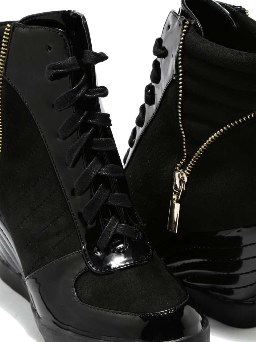 Buy Candie s New York Women Black Boots Boots for Women 674734 Myntra