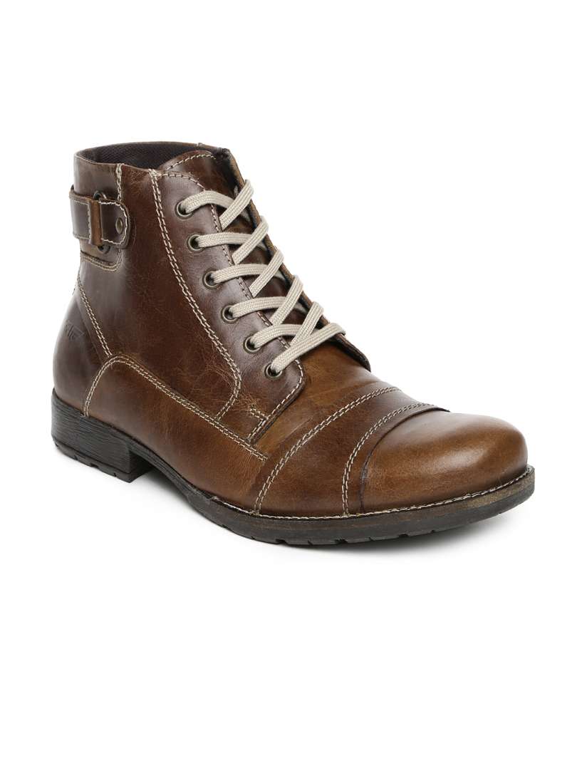 Red tape boots myntra deals
