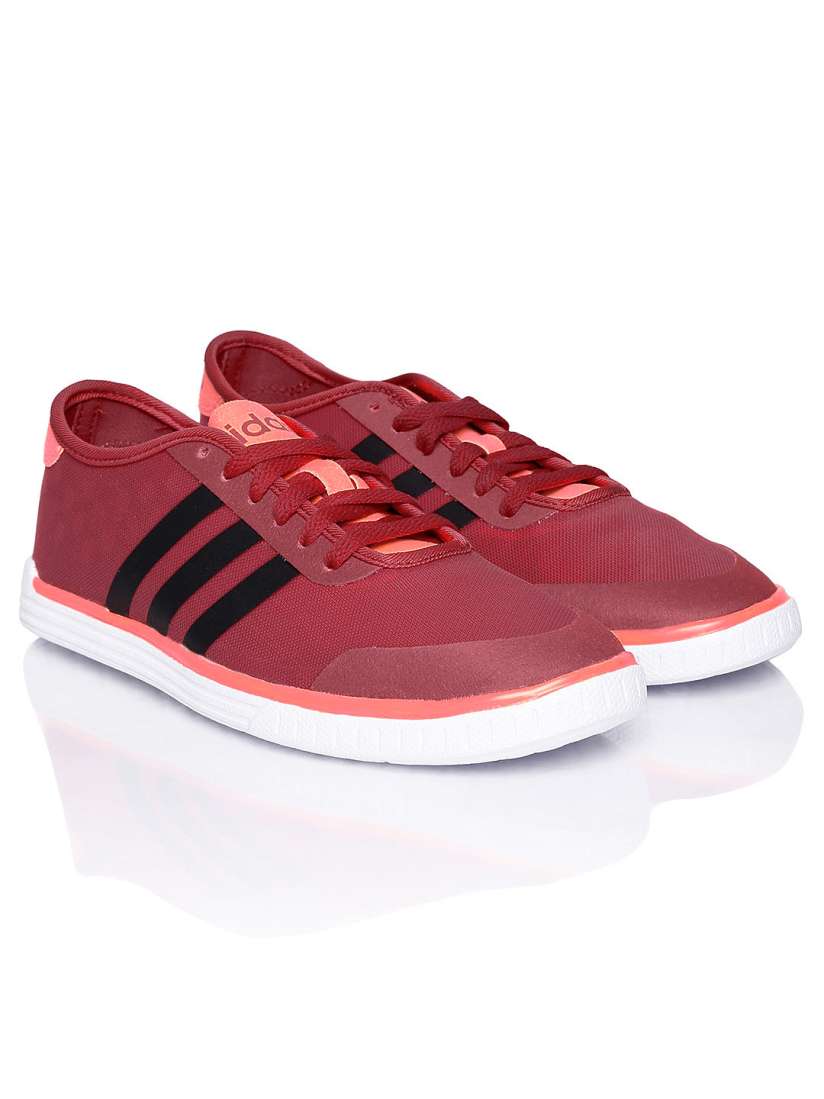 Adidas neo maroon 2025
