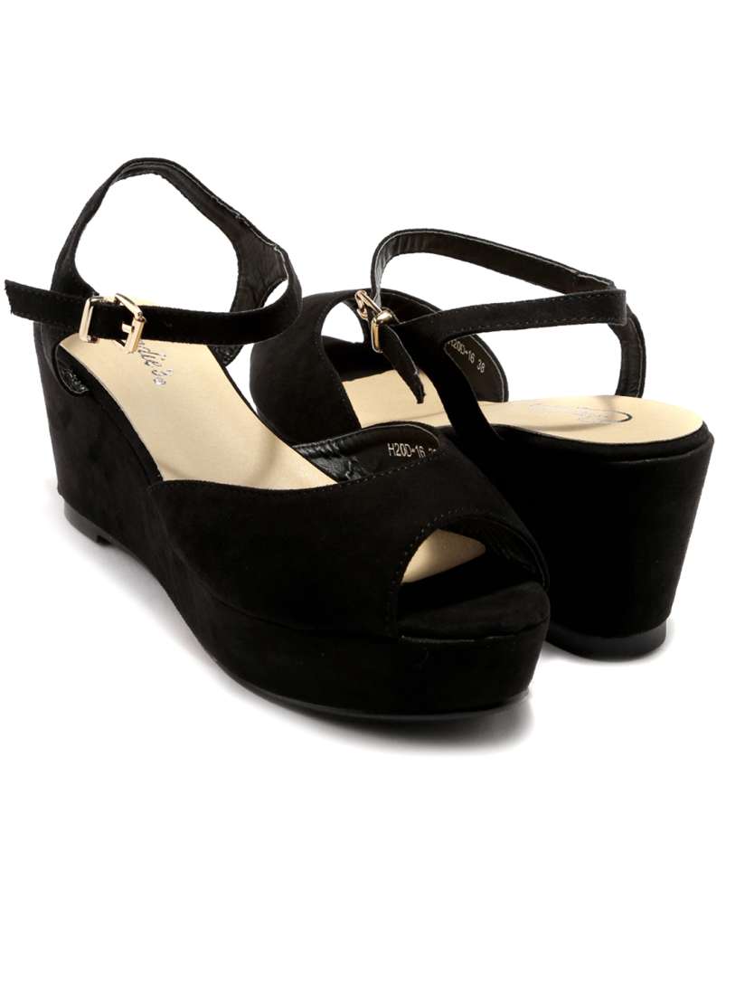 Buy Candie s New York Women Black Wedges Heels for Women 727115 Myntra