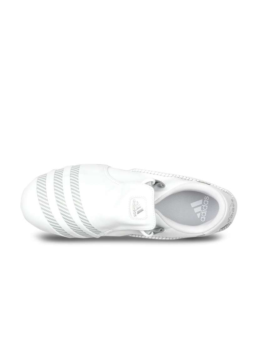 Buy ADIDAS Men s Mactelo White Shoe Casual Shoes for Men 6151 Myntra