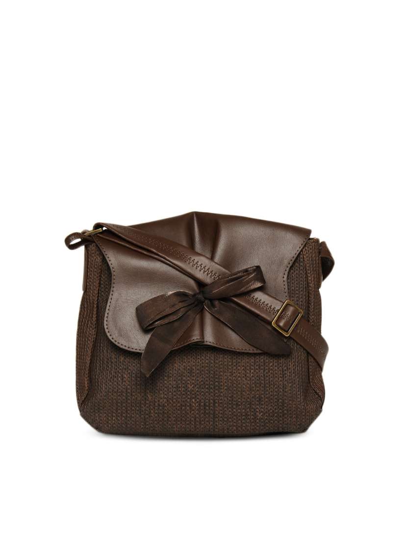 Baggit sling bags myntra sale
