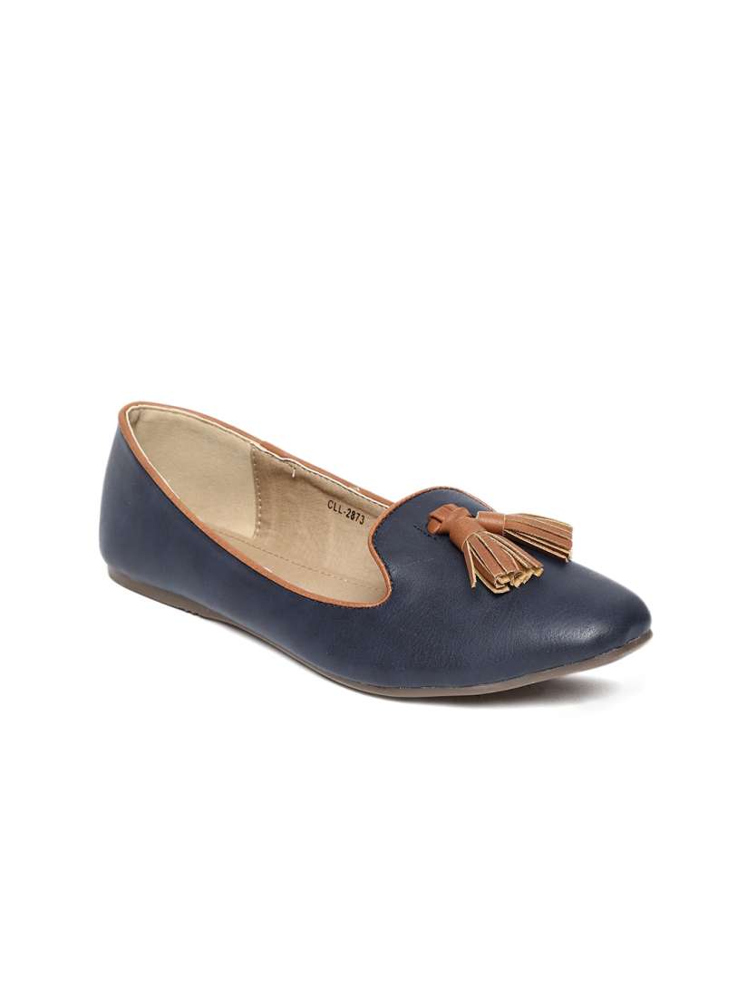 Myntra flat shoes deals