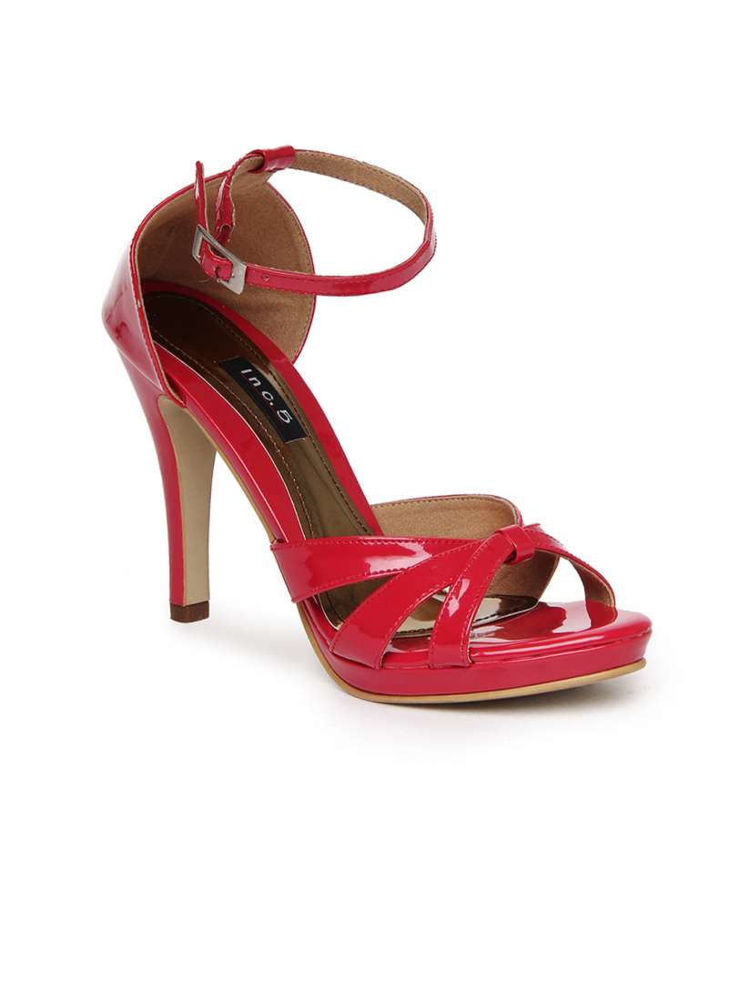 Red heels myntra best sale