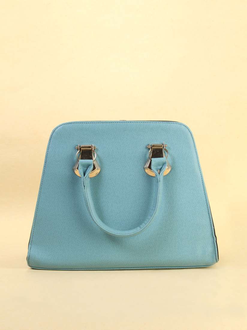 Purse in myntra on sale