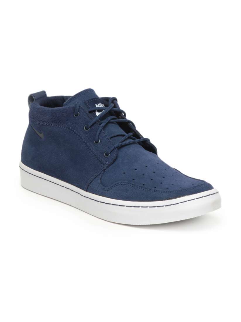 Nike wardour chukka store