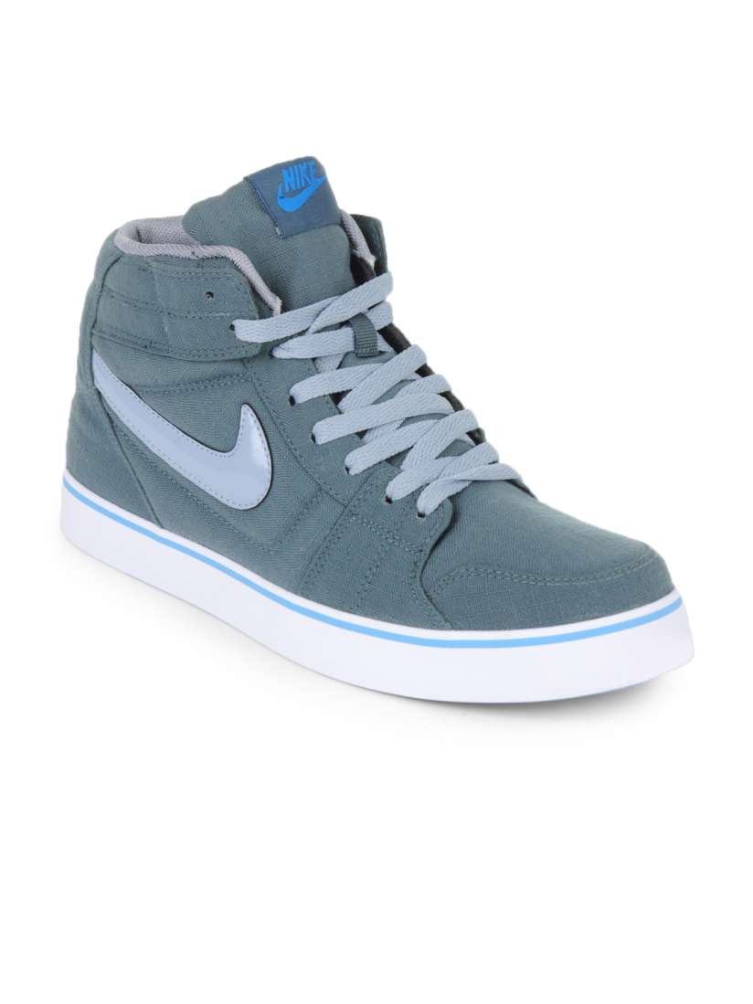 Nike liteforce grey top