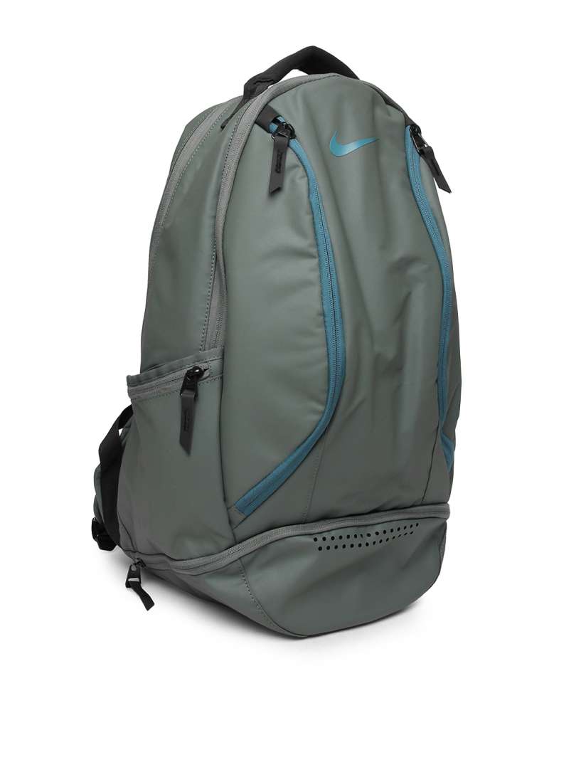 Nike max air backpack myntra discount
