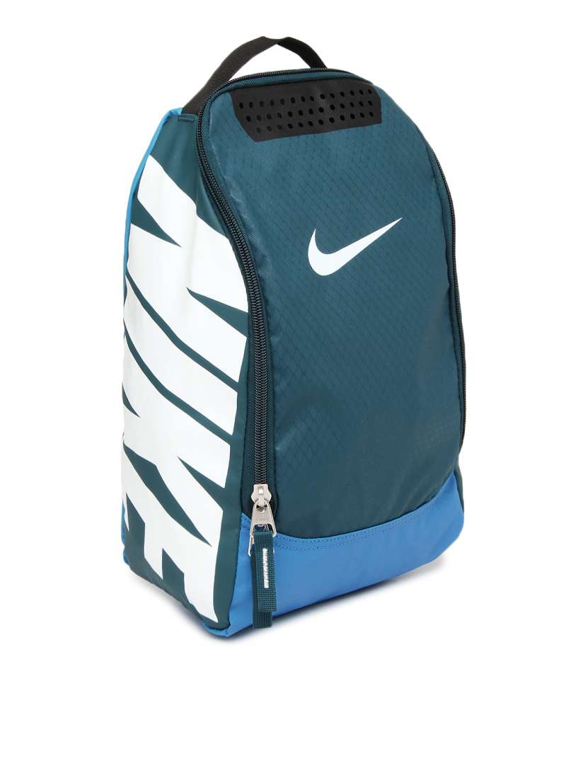 Football kit bag nike best sale