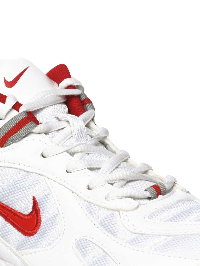 Nike 2.04 mens sports shoes online