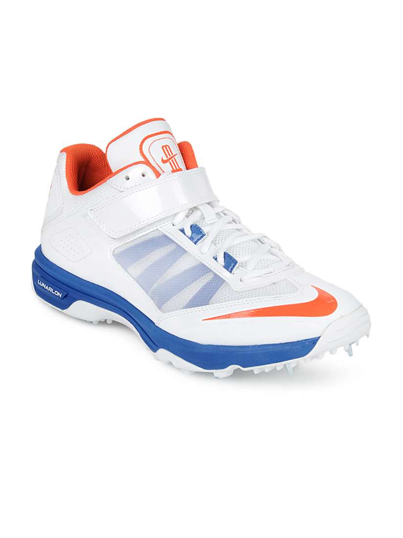 Buy Nike Men White Lunaraccelerate Sports Shoes Sports Shoes for Men 117957 Myntra
