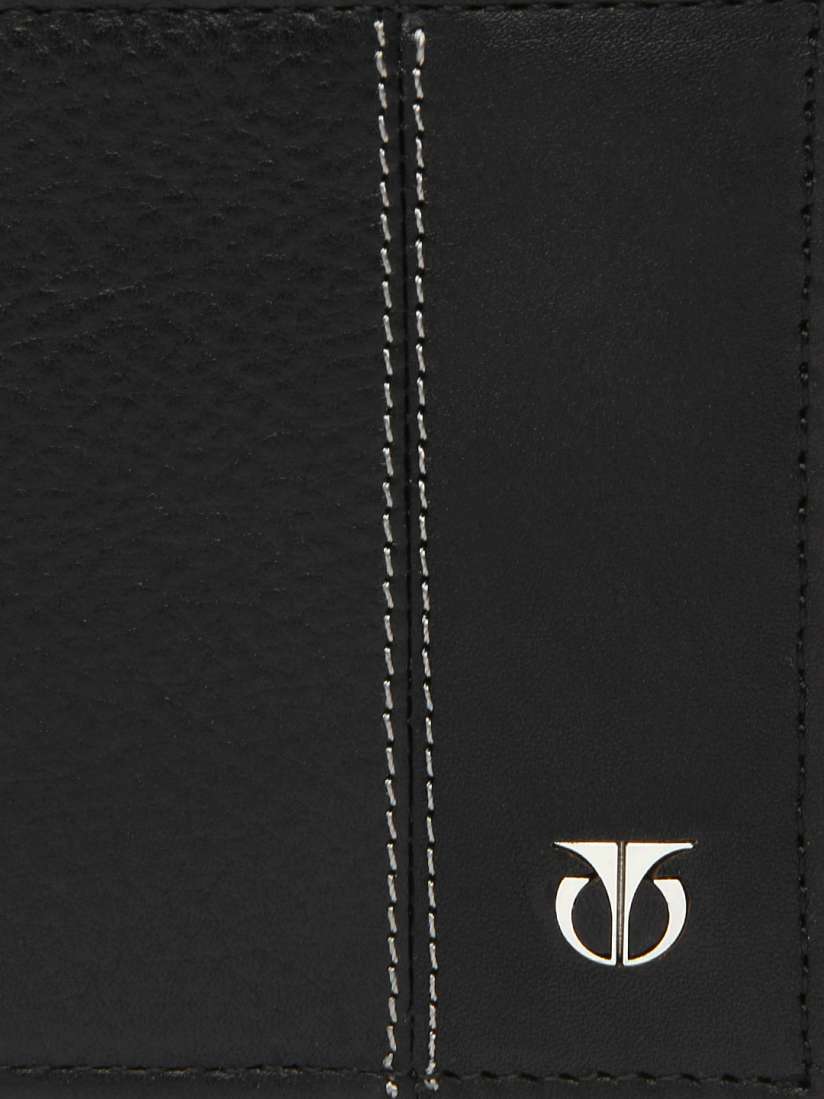 Titan purse price clearance