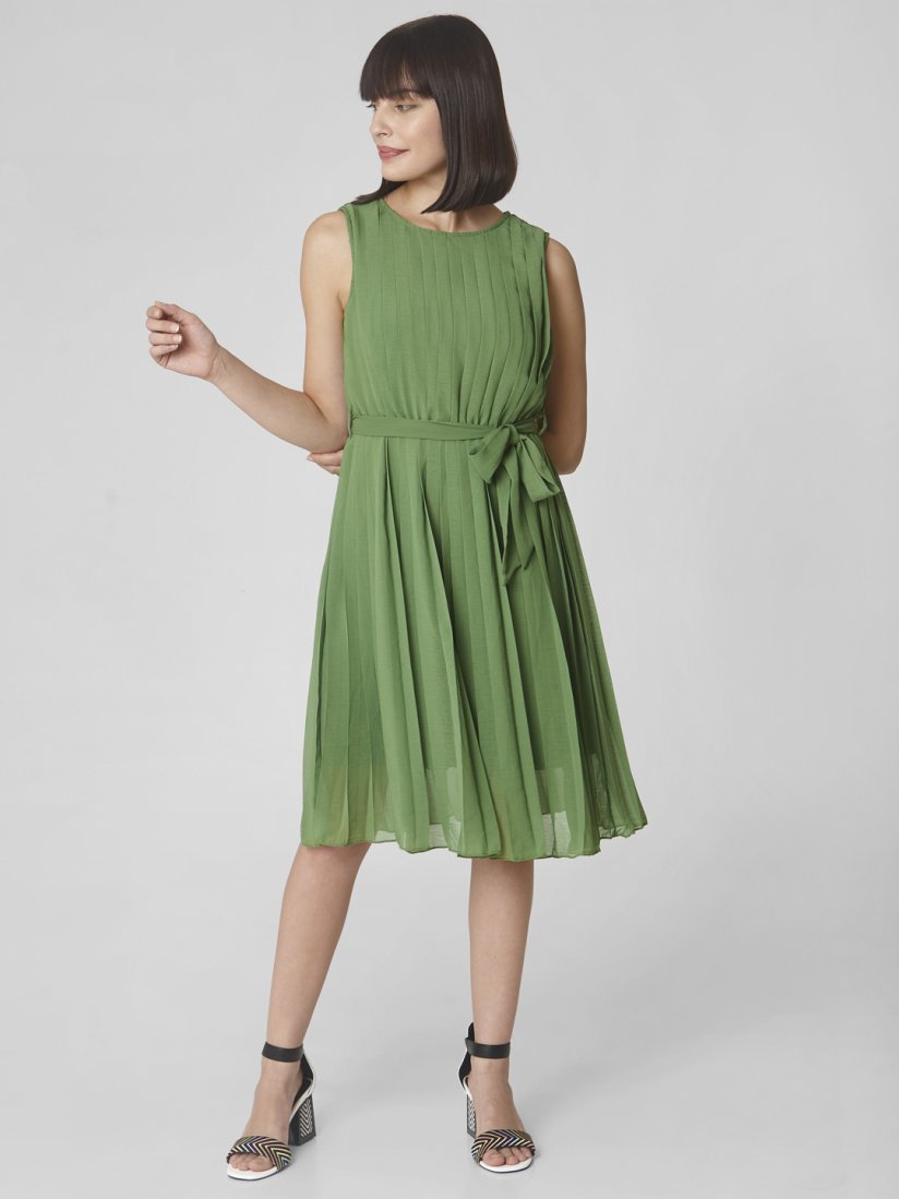 Buy Vero Moda Women Green Solid Fit and Flare Accordion Pleated Dress Dresses for Women 11366470 Myntra