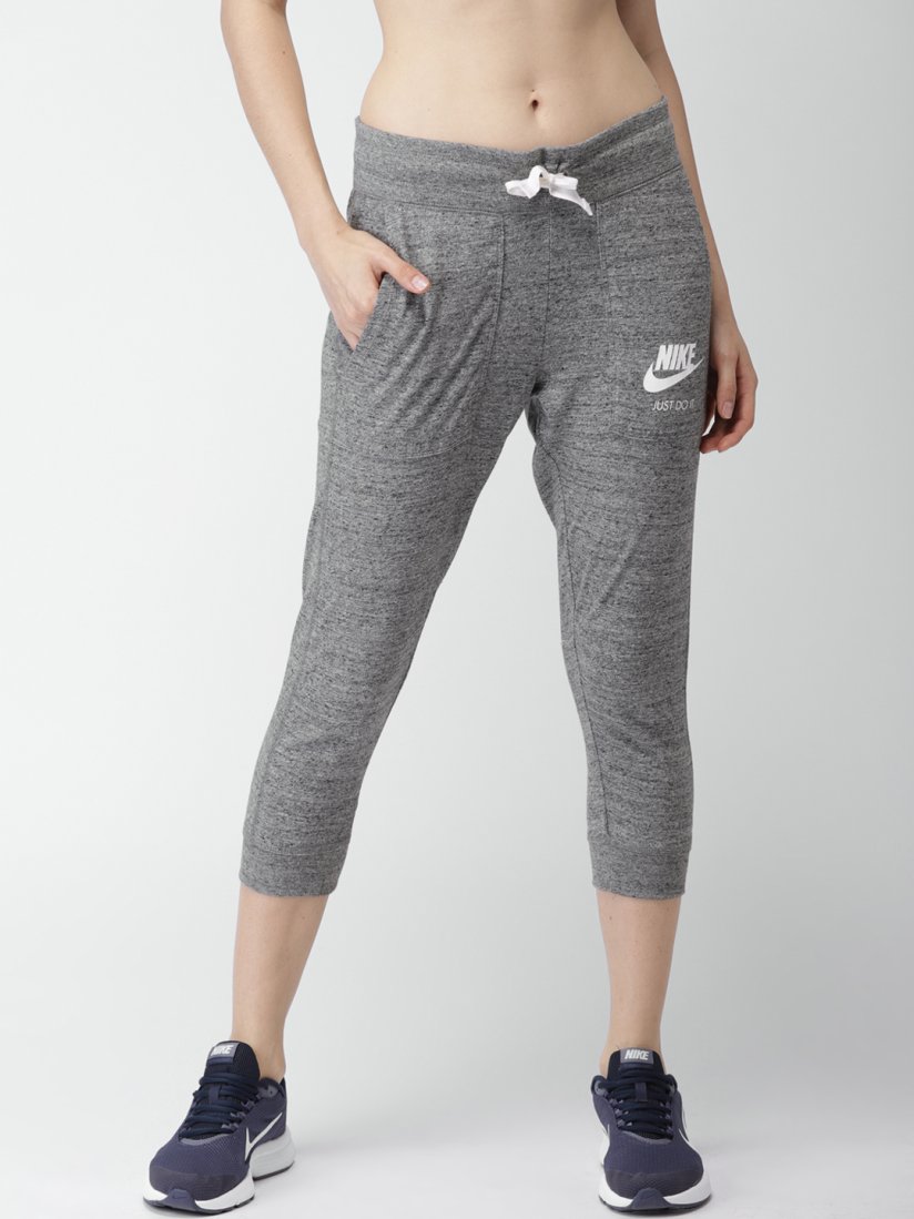 Nike gym capris best sale