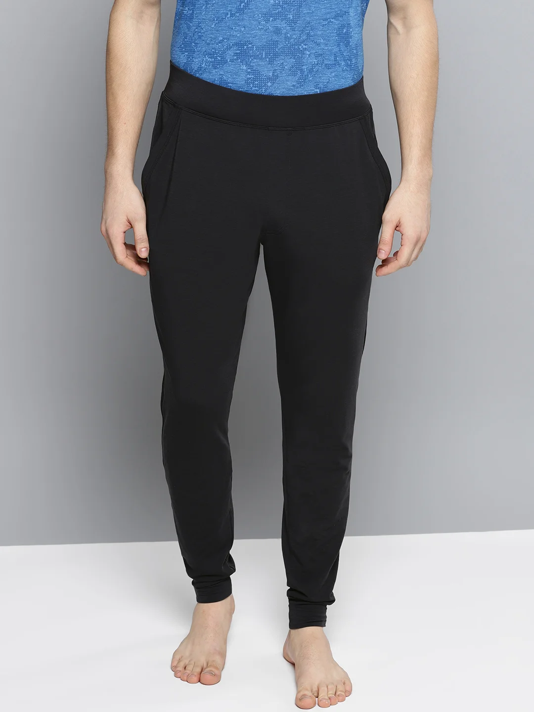 Buy UNDER ARMOUR Men Black Solid Recovery Sleepwear Joggers