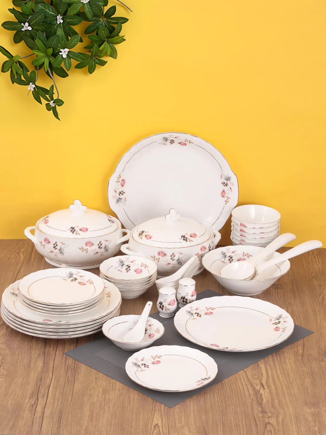 CLAY CRAFT White Floral Ceramic Dishwasher Safe 40 Piece Dinner Set