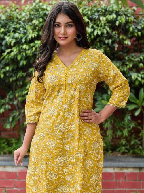 Tabeedah Women Kurta