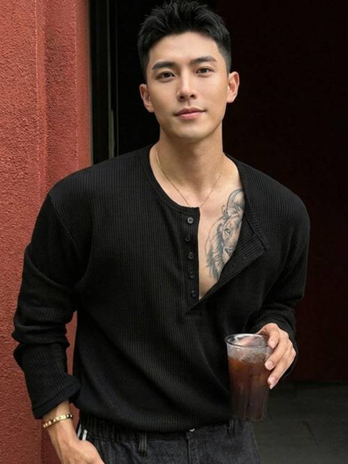 The Modern Soul Men Henley Neck T-shirt