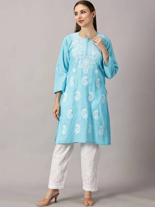 HERE&NOW Women Embellished Chikankari Handloom Kurta