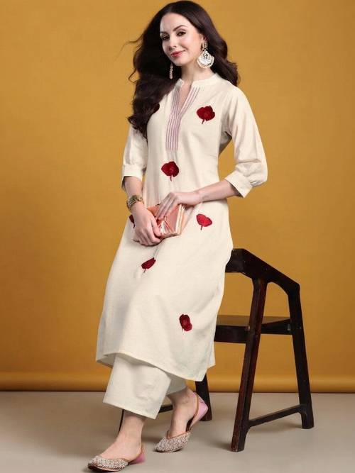 SZN Women Floral Embroidered Floral Kurta
