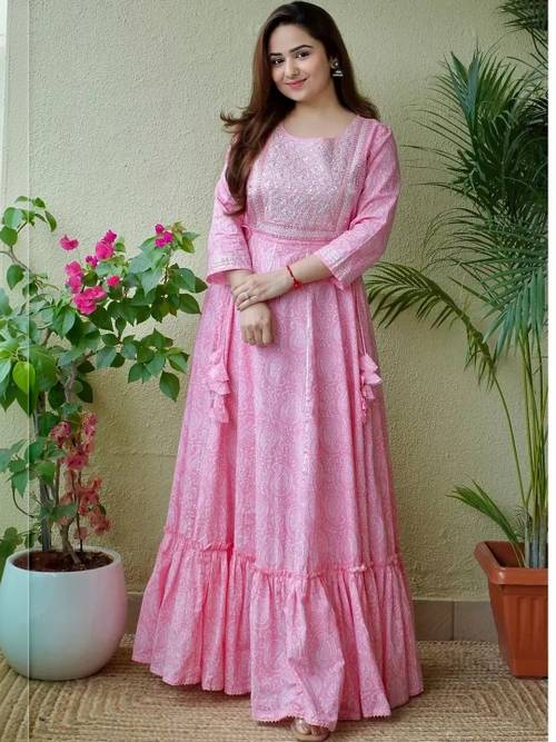 BAIRAJ Women Embroidered Sequinned Floral Anarkali Kurta