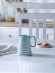 PEACH CHANTILLY × MILK JUG 10ml Buy ellementry Peach-Coloured Ceramic Jug With Wooden Lid - Water